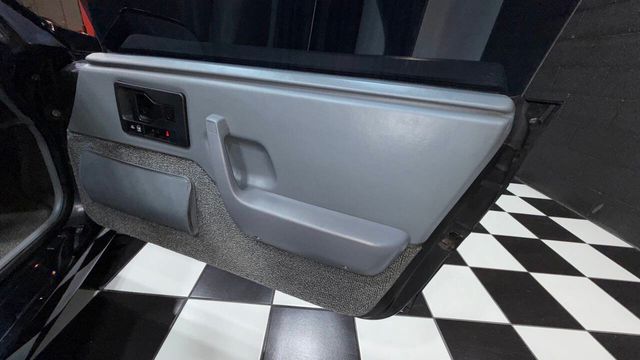 1988 Pontiac Fiero GT 2dr Coupe - 22980011 - 33