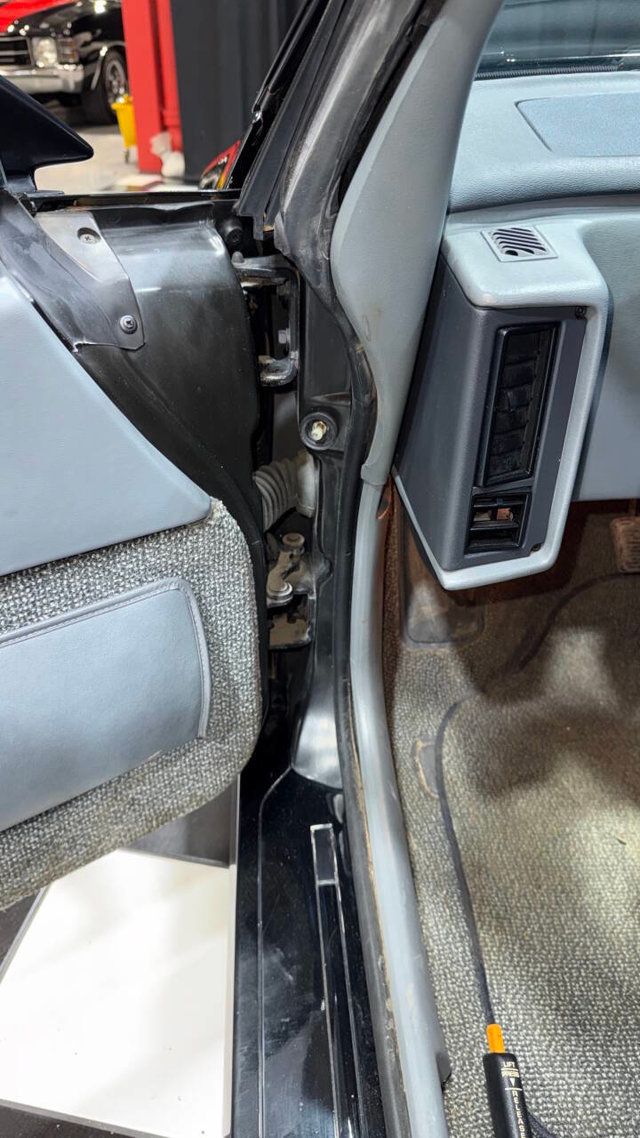 1988 Pontiac Fiero GT 2dr Coupe - 22980011 - 55