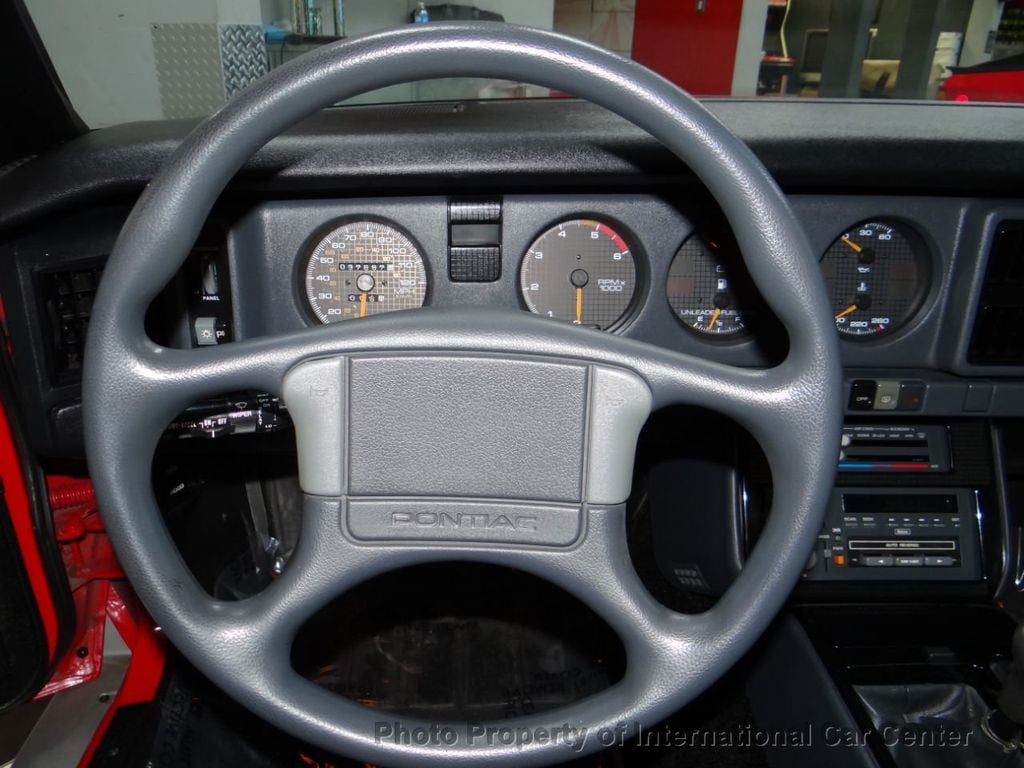 1988 Pontiac Trans Am  - 21501285 - 85