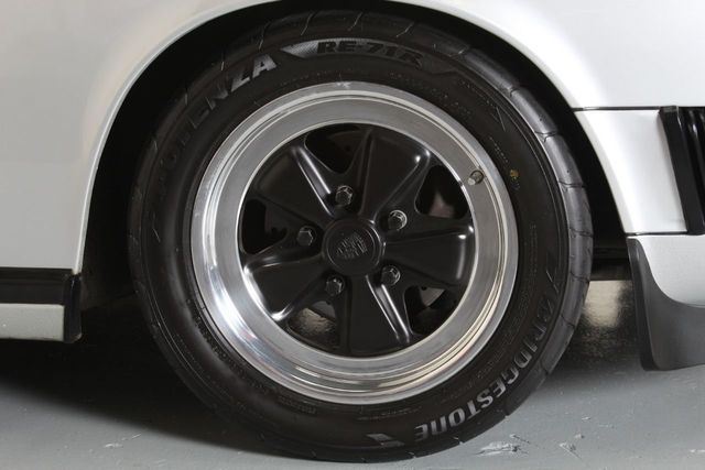 1988 Porsche 911  - 20724317 - 20