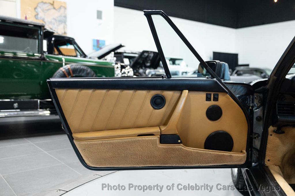 1988 Porsche 911 911 Cabriolet  G50 - 23020999 - 39