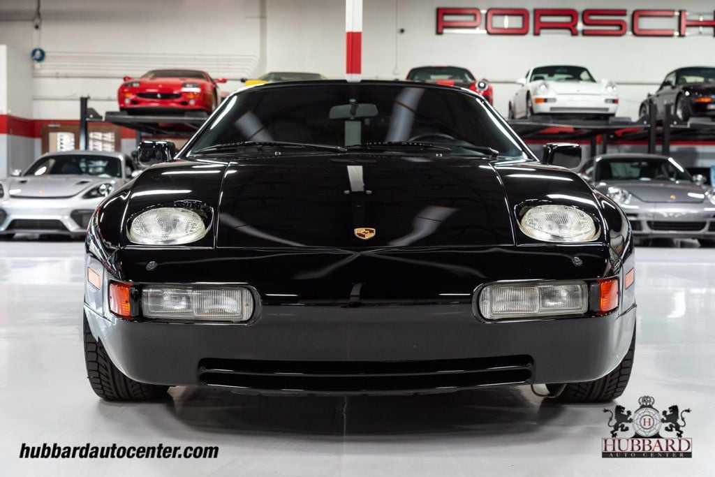 1988 Porsche 928 S4 Mileage is in KM - 22589740 - 14