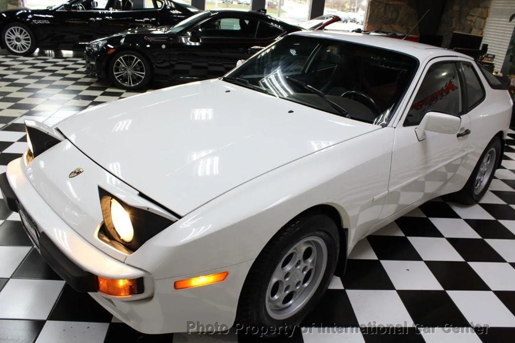 1988 Porsche 944 photo 12