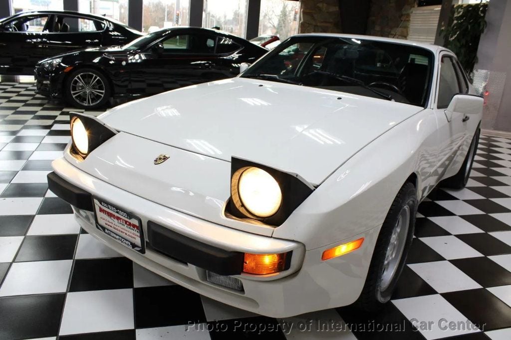 1988 Porsche 944 photo 13