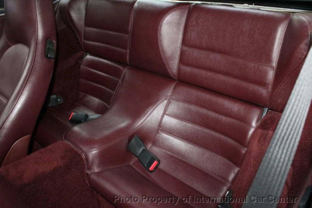 1988 Porsche 944 photo 24