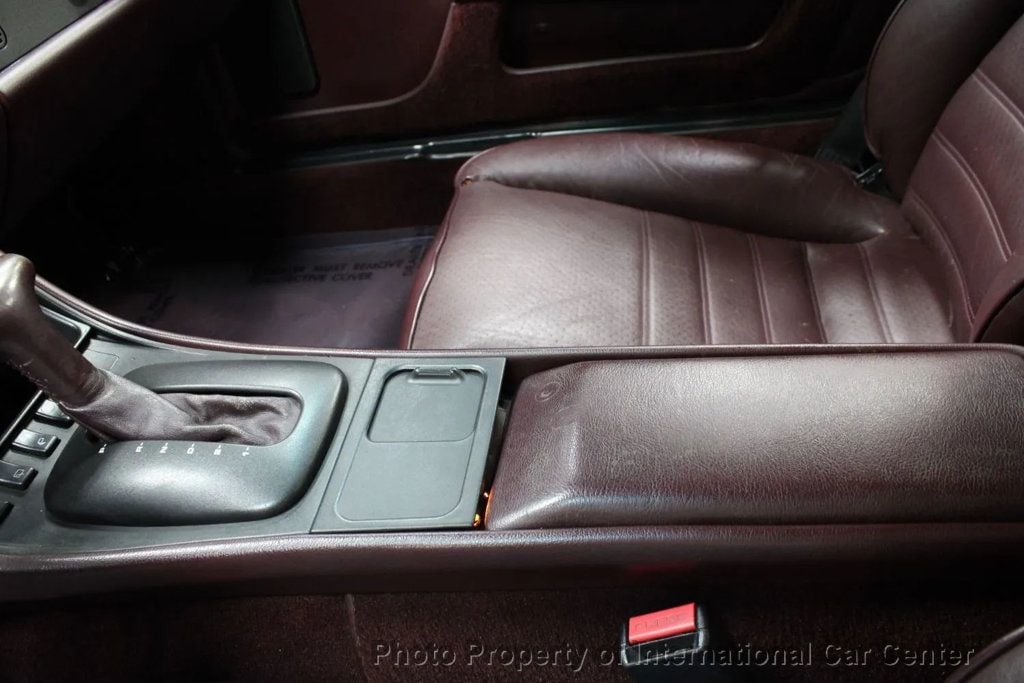 1988 Porsche 944 photo 31