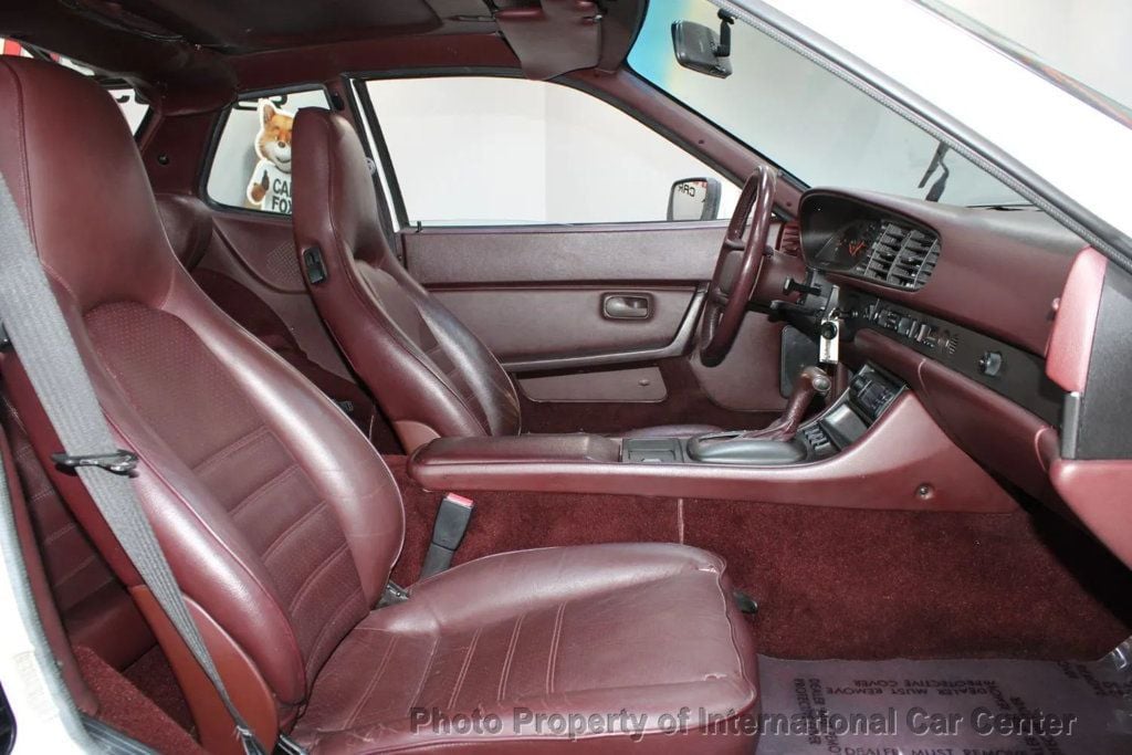 1988 Porsche 944 photo 38