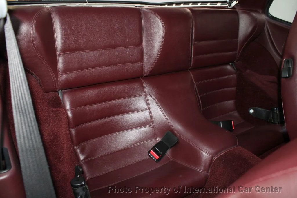 1988 Porsche 944 photo 41