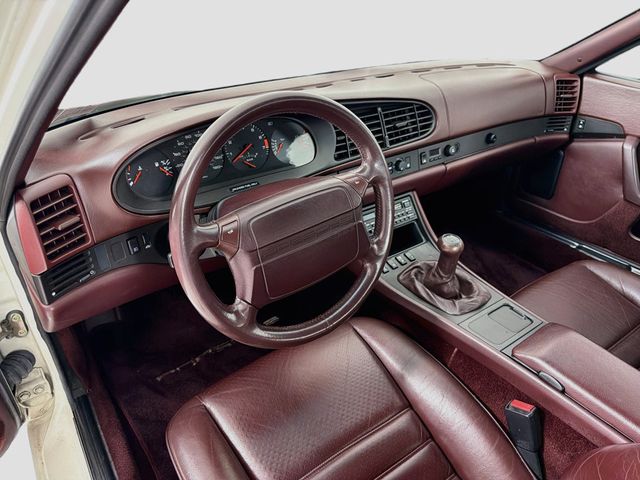 1988 Porsche 944 Base Trim - 23054967 - 3
