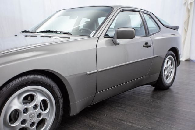 1988 Porsche 944 Base Trim - 22571157 - 30