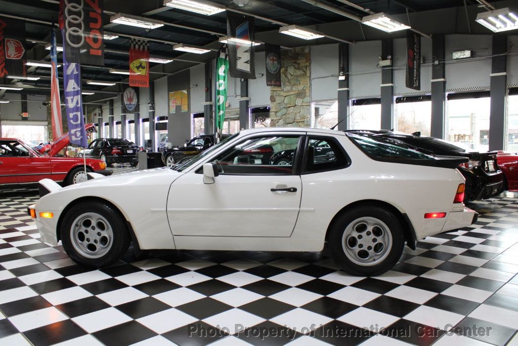 1988 Porsche 944 Clean Carfax - Original low miles!  - 22708370 - 12