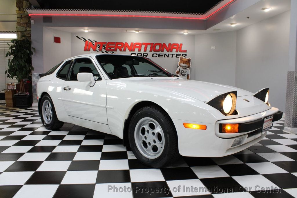 1988 Porsche 944 Clean Carfax - Original low miles!  - 22708370 - 2