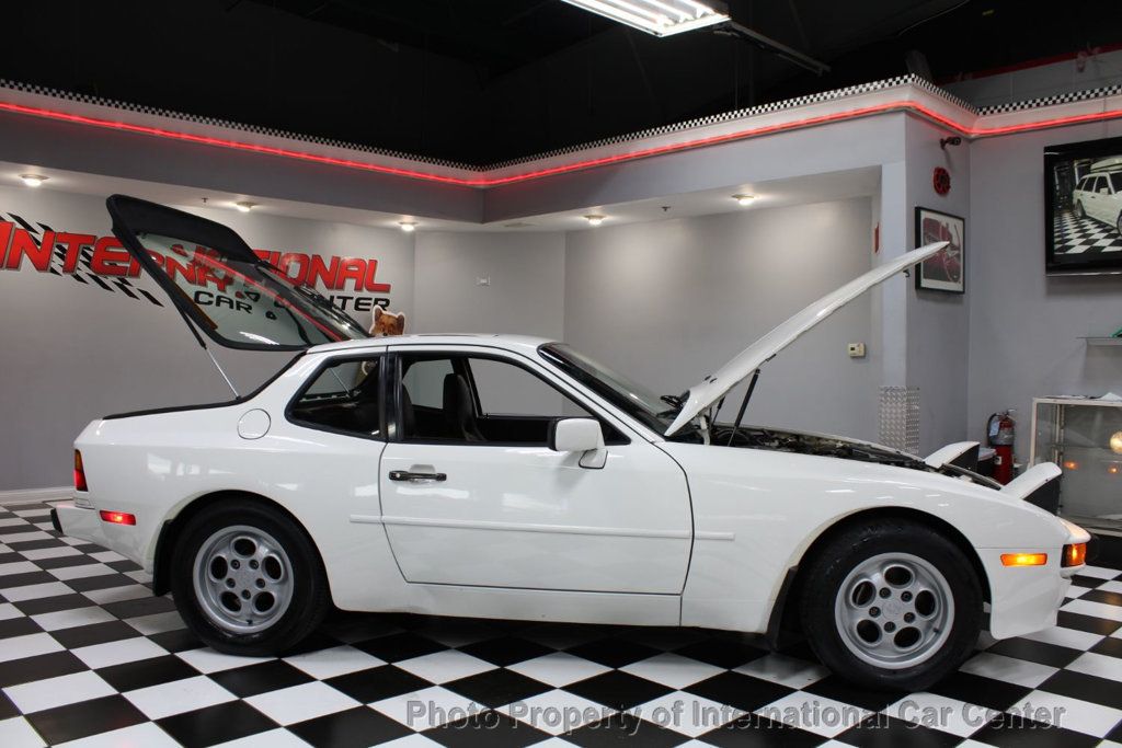 1988 Porsche 944 Clean Carfax - Original low miles!  - 22708370 - 60