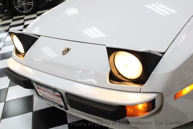 1988 Porsche 944 null photo 18