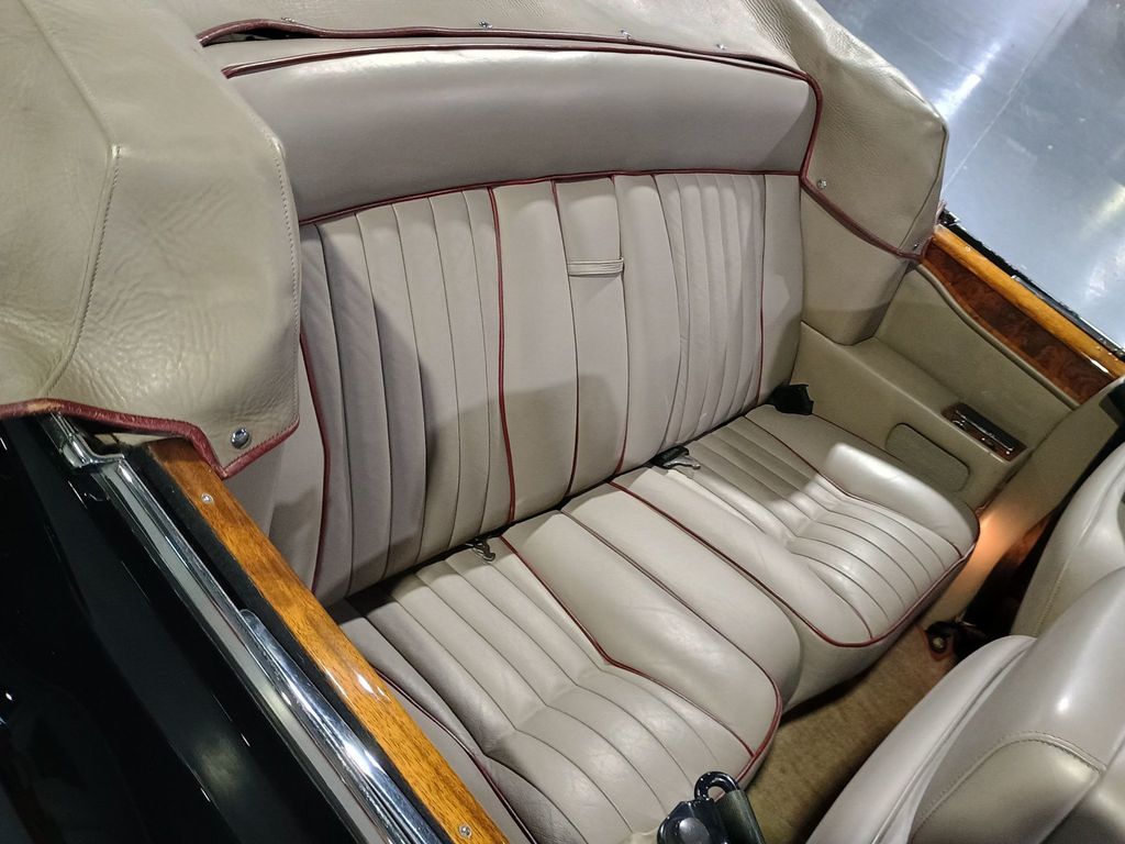 1988 Rolls-Royce Corniche II Mulliner Park Ward Clean Carfax - 23073501 - 46