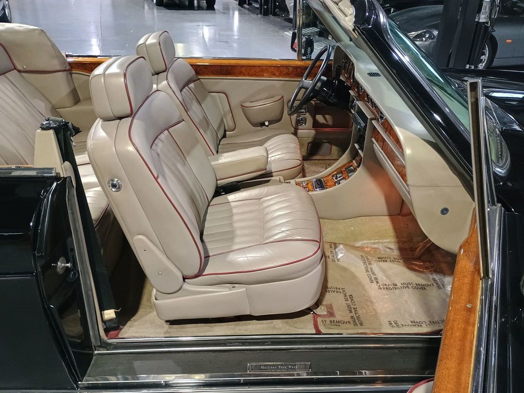 1988 Rolls-Royce Corniche II Mulliner Park Ward Clean Carfax - 23073501 - 49