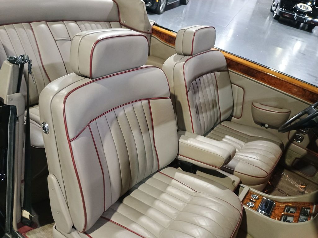 1988 Rolls-Royce Corniche II Mulliner Park Ward Clean Carfax - 23073501 - 52