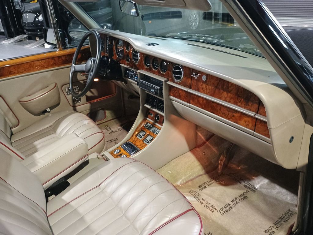 1988 Rolls-Royce Corniche II Mulliner Park Ward Clean Carfax - 23073501 - 53