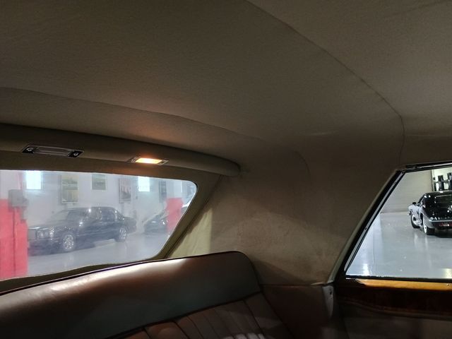 1988 Rolls-Royce Corniche II Mulliner Park Ward Clean Carfax - 23073501 - 86