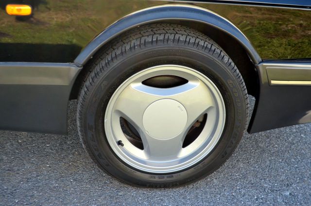 1988 Saab 900T SPRING TIME IN SWEDEN MODEL - 22061479 - 15