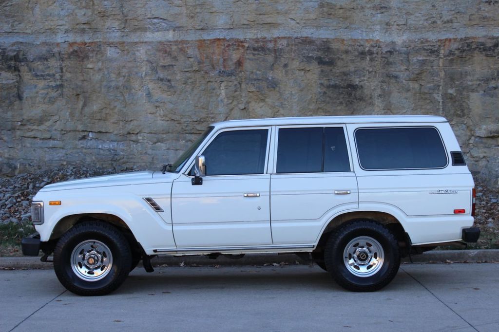 1988 Toyota Land Cruiser Rare Auto 4x4 Inline 6 Classic Collectible 615-300-6004 - 22214855 - 2