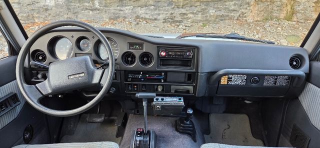 1988 Toyota Land Cruiser VERY VERY LOW MILES Restore or Drive RARE CLEAN 615-300-6004 - 22926474 - 12