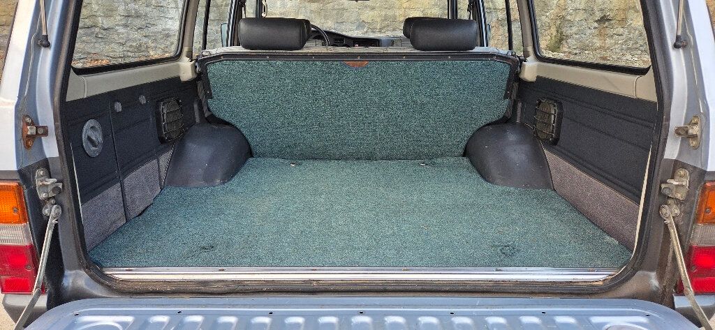 1988 Toyota Land Cruiser VERY VERY LOW MILES Restore or Drive RARE CLEAN 615-300-6004 - 22926474 - 19