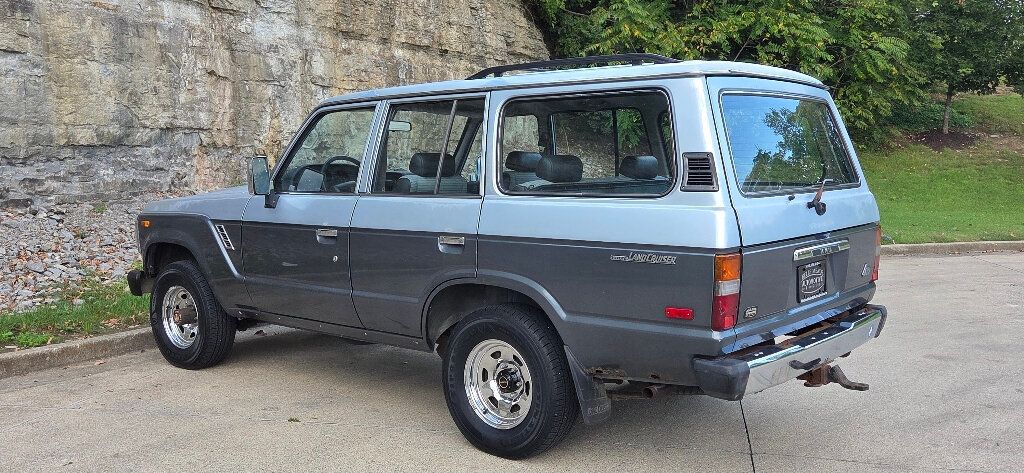 1988 Toyota Land Cruiser VERY VERY LOW MILES Restore or Drive RARE CLEAN 615-300-6004 - 22926474 - 6