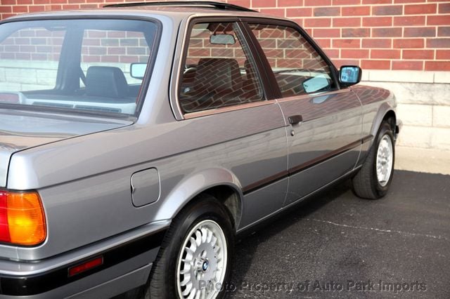 1989 BMW 3 Series Coupe  - 22589670 - 24