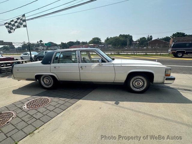 1989 Cadillac Brougham 4dr Sedan - 22544125 - 15