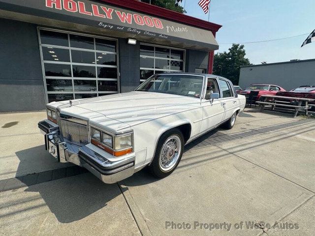 1989 Cadillac Brougham 4dr Sedan - 22544125 - 5