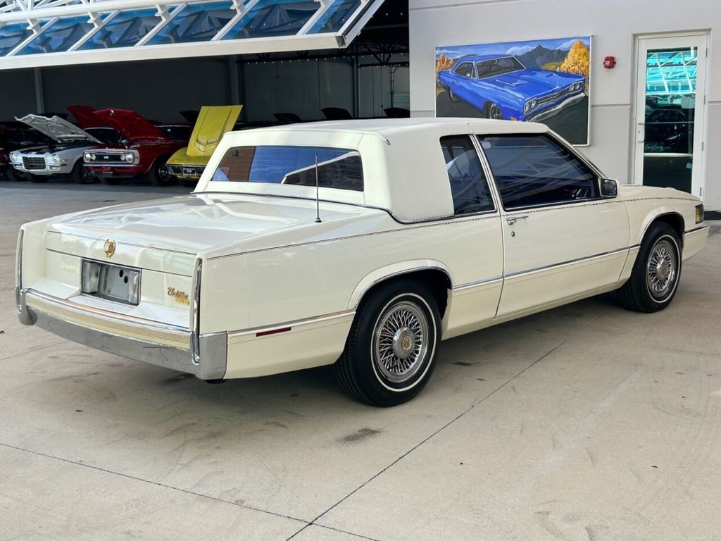 1989 Cadillac DeVille 2dr Coupe - 22289388 - 4