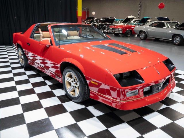 1989 Chevrolet Camaro 2dr Coupe IROC Z - 22982701 - 16