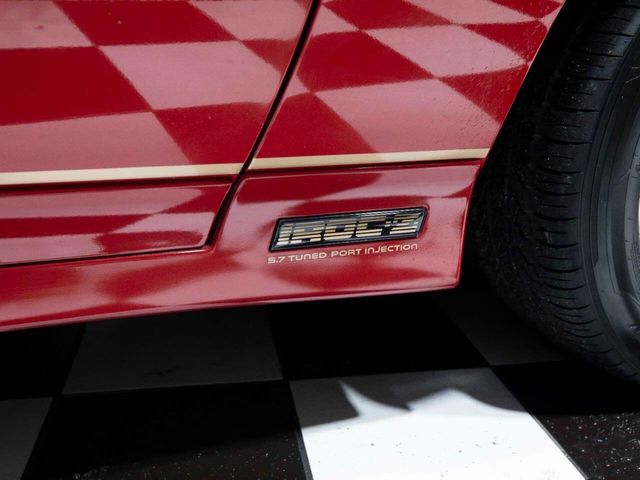 1989 Chevrolet Camaro 2dr Coupe IROC Z - 22982701 - 19