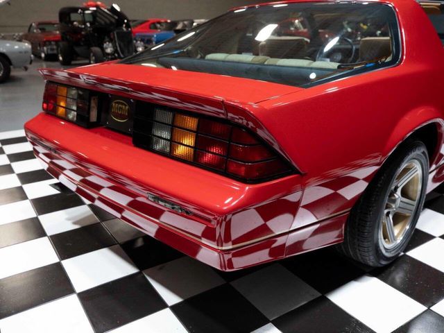 1989 Chevrolet Camaro 2dr Coupe IROC Z - 22982701 - 22