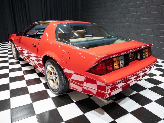 1989 Chevrolet Camaro 2dr Coupe IROC Z - 22982701 - 26
