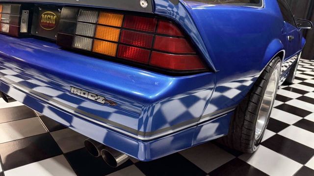 1989 Chevrolet Camaro 2dr Coupe IROC Z - 22984917 - 39