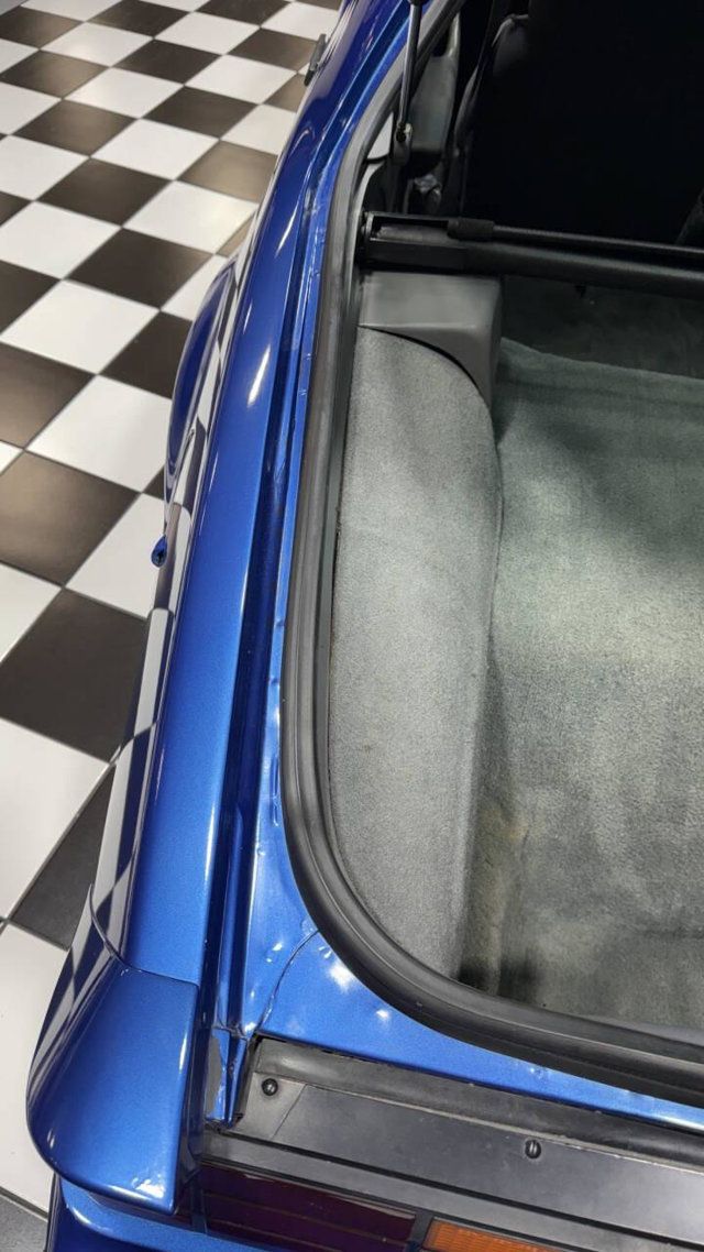 1989 Chevrolet Camaro 2dr Coupe IROC Z - 22984917 - 76