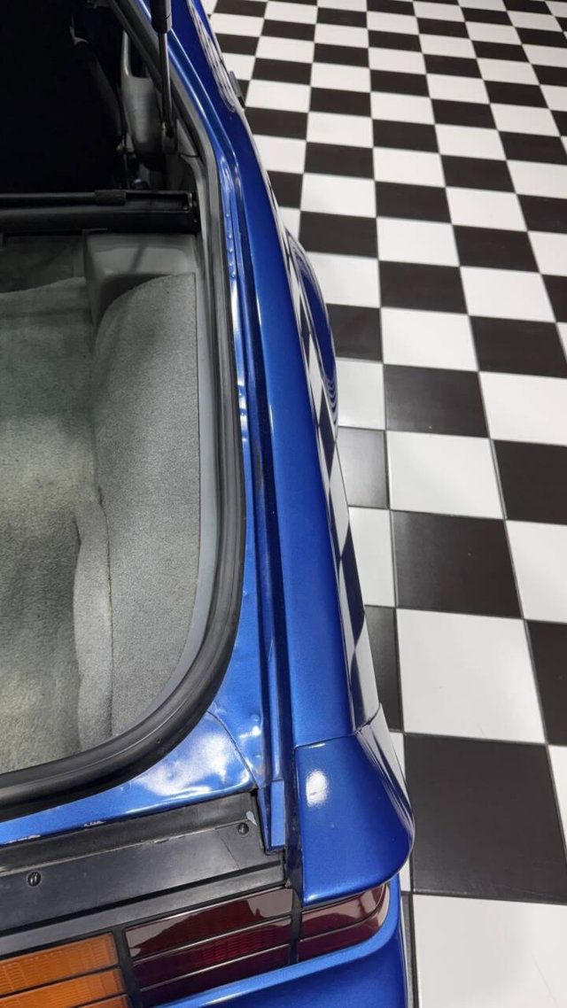 1989 Chevrolet Camaro 2dr Coupe IROC Z - 22984917 - 77