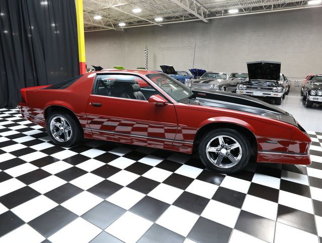 1989 Chevrolet Camaro 2dr Coupe IROC Z - 23018101 - 19