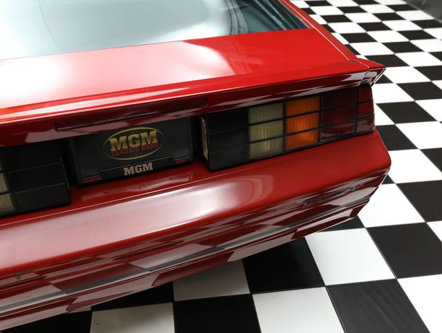 1989 Chevrolet Camaro 2dr Coupe IROC Z - 23018101 - 22