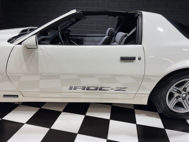 1989 Chevrolet Camaro 2dr Coupe IROC Z - 23078562 - 16