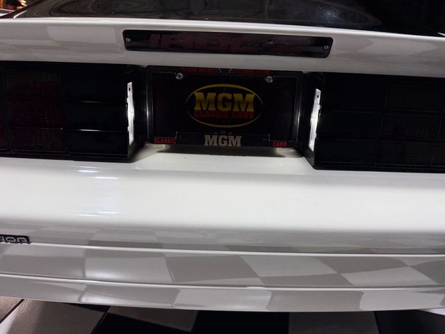 1989 Chevrolet Camaro 2dr Coupe IROC Z - 23078562 - 20