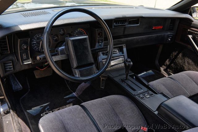 1989 Chevrolet Camaro 2dr Coupe IROC Z - 22509893 - 12