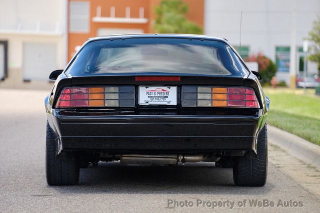 1989 Chevrolet Camaro 2dr Coupe IROC Z - 22509893 - 20