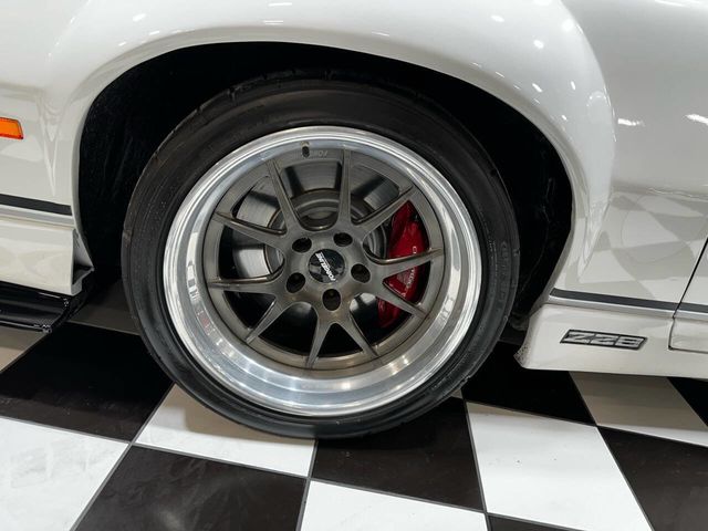 1989 Chevrolet Camaro IROC Z/28 6 SPEED LS CUSTOM WIDEBODY - 22768188 - 20