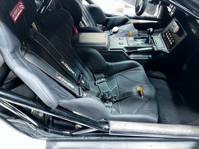 1989 Chevrolet Camaro IROC Z/28 6 SPEED LS CUSTOM WIDEBODY - 22768188 - 39