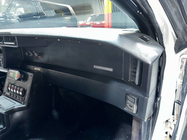 1989 Chevrolet Camaro IROC Z/28 6 SPEED LS CUSTOM WIDEBODY - 22768188 - 43