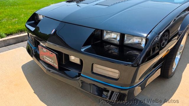1989 Chevrolet Camaro IROC-Z Convertible - 20111937 - 21