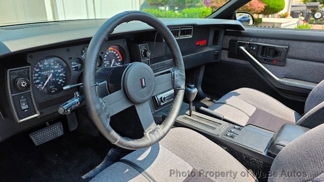 1989 Chevrolet Camaro IROC-Z Convertible - 20111937 - 25